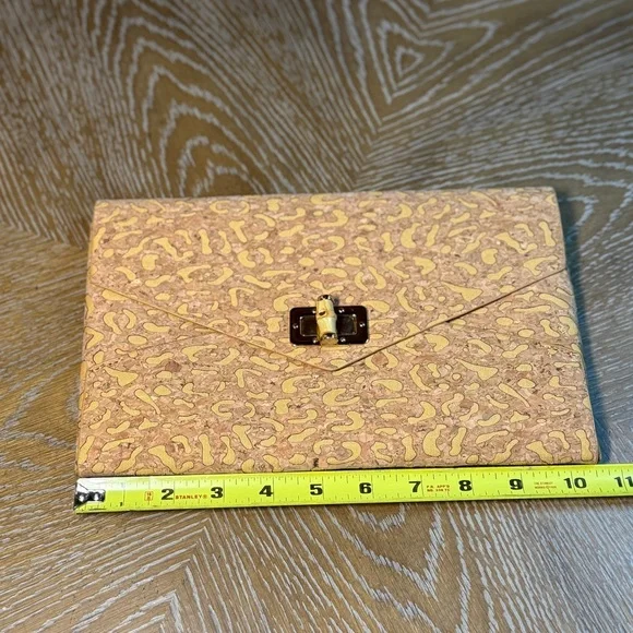 Sondra Roberts Cork Envelope Clutch - Picture 5 of 10